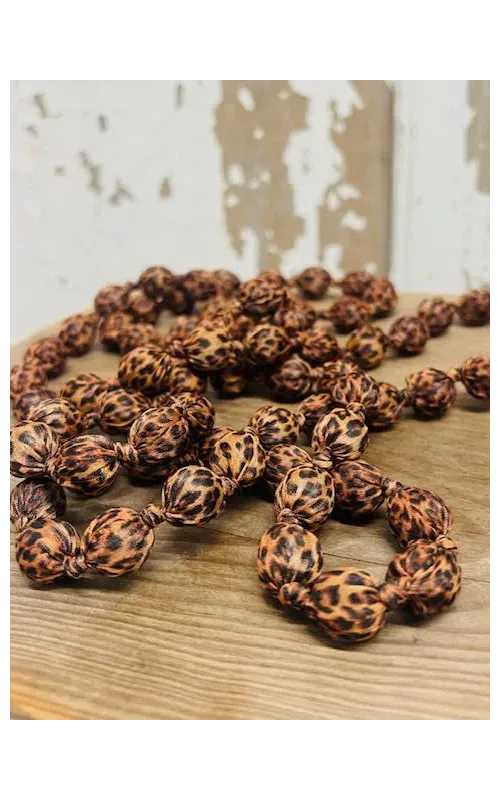 Collar Print