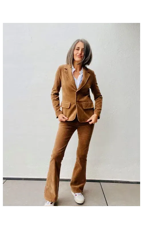 Pantalones Pana Flare Camel