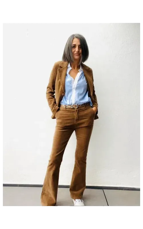 Pantalones Pana Flare Camel