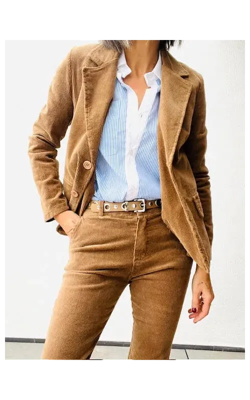 Pantalones Pana Flare Camel
